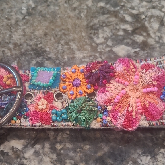 Colorful Floral Embroidered Belt with Tassel - Picture 4 of 14